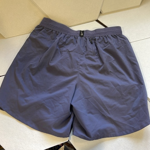 Nike X Peleton running dri-fit shorts size large 7 inch inseam denim blue - Picture 5 of 5